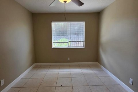 Touwnhouse à louer à Haverhill, Floride: 3 chambres, 121.89 m2 № 2390082 - photo 20