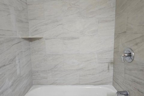 Touwnhouse à louer à Haverhill, Floride: 3 chambres, 121.89 m2 № 2390082 - photo 15