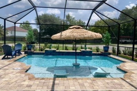 House in Jacksonville, Florida 4 bedrooms, 248.05 sq.m. № 836793 - photo 1