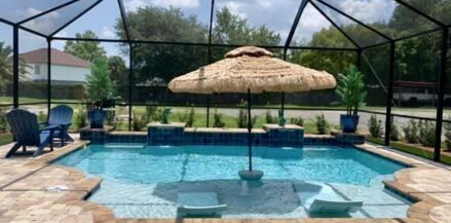 House in Jacksonville, Florida 4 bedrooms, 248.05 sq.m. № 836793