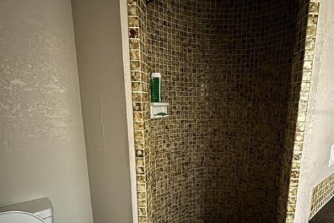Купить виллу или дом в Порт-Шарлотт, Флорида 12 комнат, 202.62м2, № 2351847 - фото 16