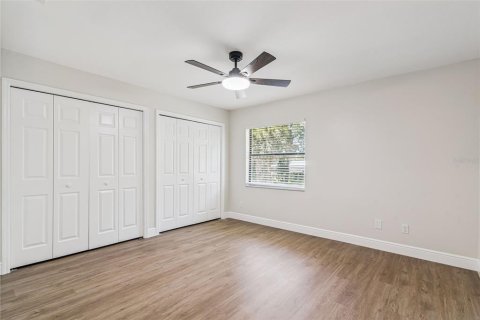 House in Tavares, Florida 2 bedrooms, 91.6 sq.m. № 2229766 - photo 20