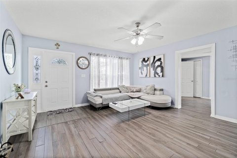 House in Palm Bay, Florida 2 bedrooms, 102.01 sq.m. № 1818954 - photo 7