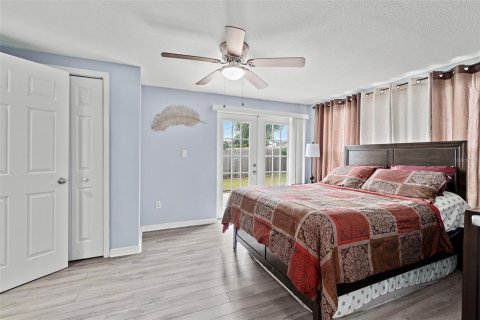 House in Palm Bay, Florida 2 bedrooms, 102.01 sq.m. № 1818954 - photo 14