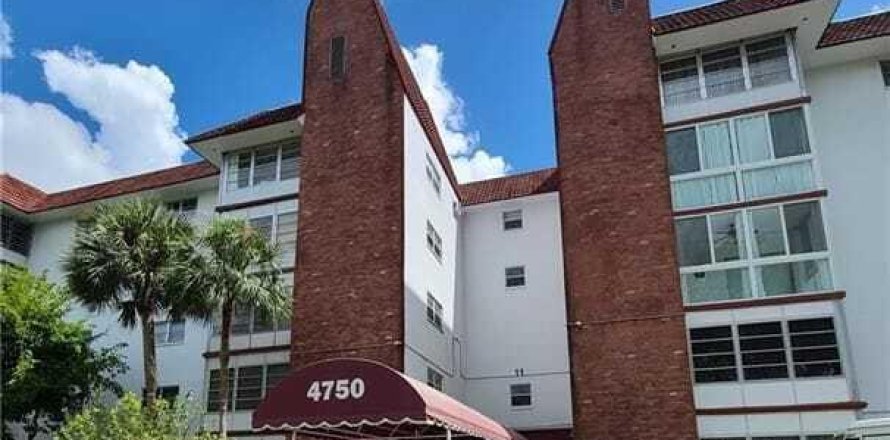 Condominio en Lauderhill, Florida, 1 dormitorio  № 2245649