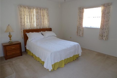 House in Venice, Florida 2 bedrooms, 176.79 sq.m. № 1829035 - photo 15