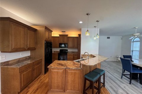 Casa en alquiler en Sarasota, Florida, 4 dormitorios, 207.36 m2 № 1836976 - foto 3