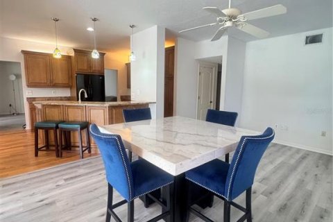 Villa ou maison à louer à Sarasota, Floride: 4 chambres, 207.36 m2 № 1836976 - photo 10
