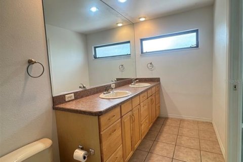 House in Sarasota, Florida 4 bedrooms, 207.36 sq.m. № 1836976 - photo 24