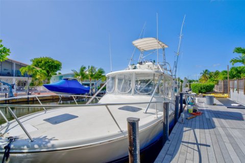 House in Key Largo, Florida 3 bedrooms, 195.09 sq.m. № 2041401 - photo 21