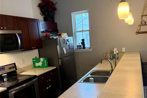 House in Gainesville, Florida 3 bedrooms, 119.94 sq.m. № 2239679 - photo 9