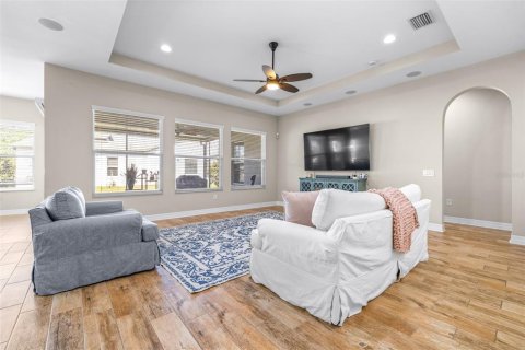 Villa ou maison à vendre à Wesley Chapel, Floride: 4 chambres, 270.35 m2 № 2152403 - photo 10