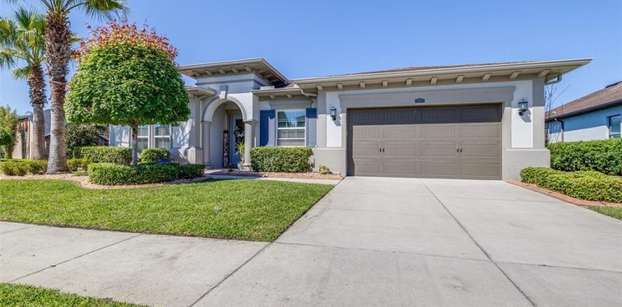Villa ou maison à Wesley Chapel, Floride 4 chambres, 270.35 m2 № 2152403