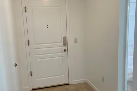 Condominio en alquiler en Sarasota, Florida, 2 dormitorios, 100.8 m2 № 1917161 - foto 4