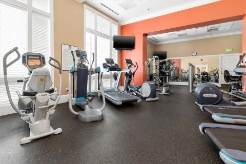 Condominio en alquiler en Sarasota, Florida, 2 dormitorios, 100.8 m2 № 1917161 - foto 16