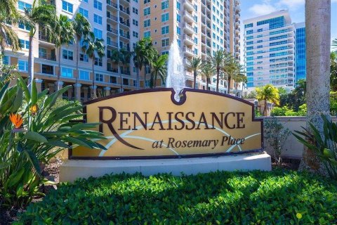 Condominio en alquiler en Sarasota, Florida, 2 dormitorios, 100.8 m2 № 1917161 - foto 1