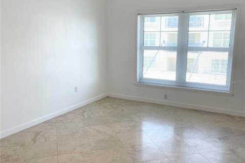 Condominio en alquiler en Sarasota, Florida, 2 dormitorios, 100.8 m2 № 1917161 - foto 9