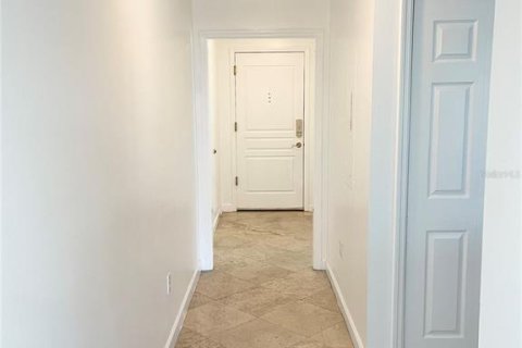 Condominio en alquiler en Sarasota, Florida, 2 dormitorios, 100.8 m2 № 1917161 - foto 5