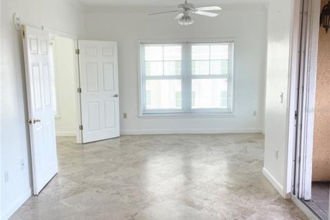 Condominio en alquiler en Sarasota, Florida, 2 dormitorios, 100.8 m2 № 1917161 - foto 3