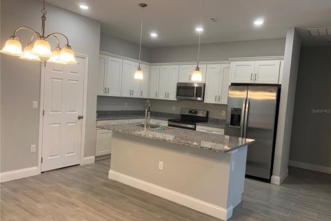 Casa en alquiler en Kissimmee, Florida, 4 dormitorios, 152.17 m2 № 1883223 - foto 4