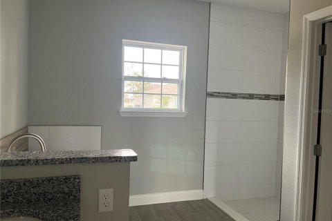 Casa en alquiler en Kissimmee, Florida, 4 dormitorios, 152.17 m2 № 1883223 - foto 22