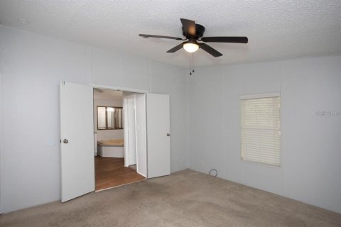 Apartment in Plant City, Florida 4 bedrooms, 168.52 sq.m. № 1679354 - photo 28