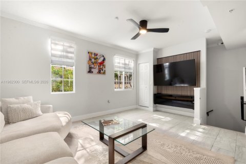 Купить таунхаус в Авентура, Флорида 4 спальни, 137.59м2, № 2024980 - фото 3