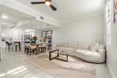 Купить таунхаус в Авентура, Флорида 4 спальни, 137.59м2, № 2024980 - фото 8