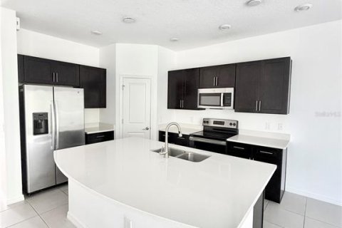 Touwnhouse à louer à Kissimmee, Floride: 3 chambres, 127.55 m2 № 2403195 - photo 6