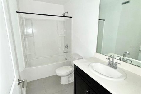 Touwnhouse à louer à Kissimmee, Floride: 3 chambres, 127.55 m2 № 2403195 - photo 13