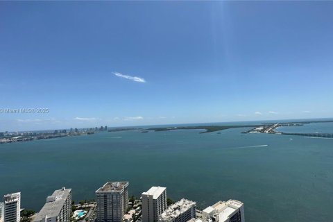 Condo à Miami, Floride, 3 chambres  № 2088612