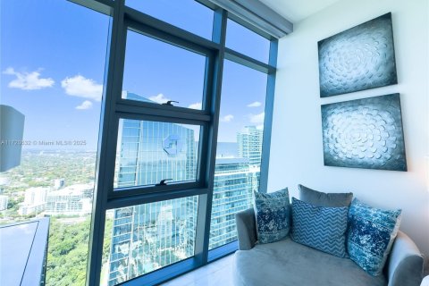 Copropriété à vendre à Miami, Floride: 3 chambres, 197.14 m2 № 2088612 - photo 11