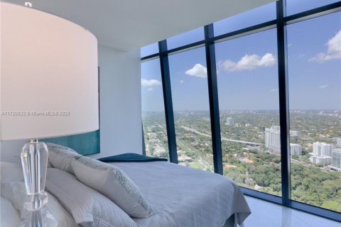 Copropriété à vendre à Miami, Floride: 3 chambres, 197.14 m2 № 2088612 - photo 18
