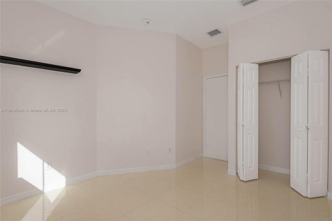 Adosado en alquiler en Dania Beach, Florida, 3 dormitorios, 150.04 m2 № 1937371 - foto 9