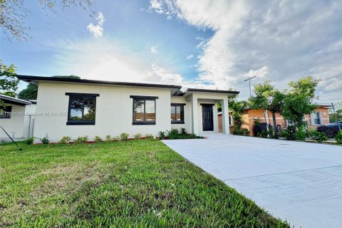 Casa en alquiler en Fort Lauderdale, Florida, 3 dormitorios, 143.07 m2 № 1933005 - foto 23