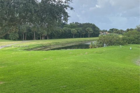 Снять в аренду кондоминиум в Пемброк-Пайнс, Флорида 2 спальни, 79.34м2, № 2005743 - фото 6