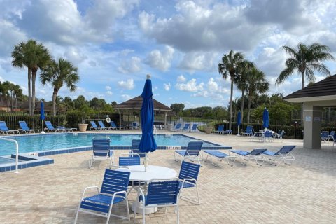 Adosado en alquiler en Jupiter, Florida, 2 dormitorios, 110.37 m2 № 1230199 - foto 1