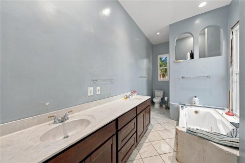 Casa en venta en Bartow, Florida, 6 dormitorios, 364.18 m2 № 2391561 - foto 25