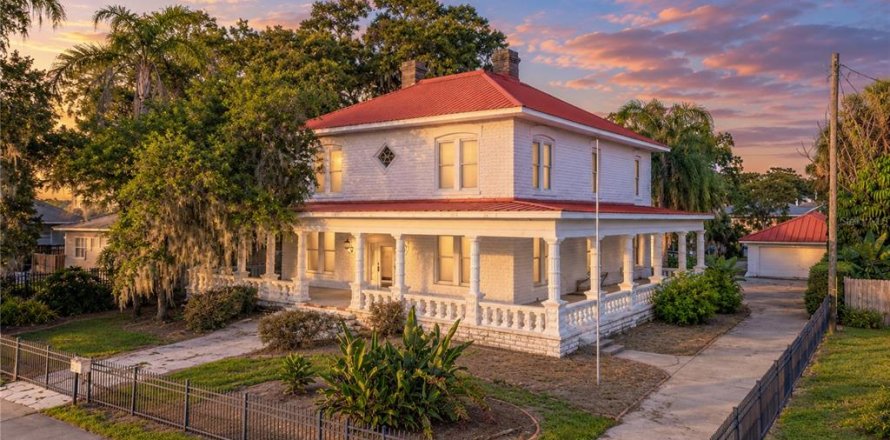 Casa en Bartow, Florida 6 dormitorios, 364.18 m2 № 2391561