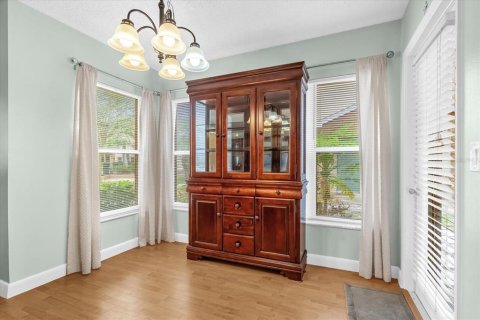 Condo in Orlando, Florida, 2 bedrooms  № 1666776 - photo 15