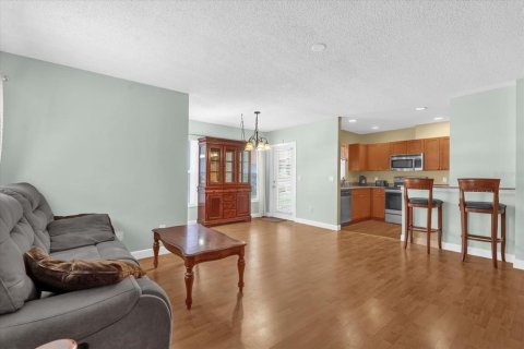Condo in Orlando, Florida, 2 bedrooms  № 1666776 - photo 5