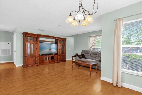 Condo in Orlando, Florida, 2 bedrooms  № 1666776 - photo 3