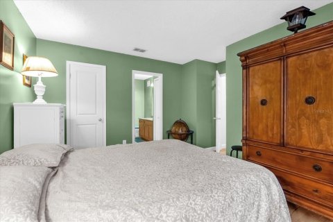 Condo in Orlando, Florida, 2 bedrooms  № 1666776 - photo 10