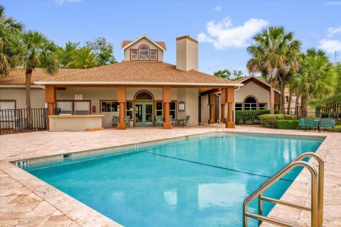 Condo in Orlando, Florida, 2 bedrooms  № 1666776 - photo 22