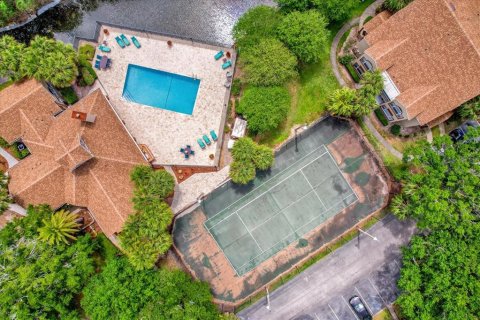 Condo in Orlando, Florida, 2 bedrooms  № 1666776 - photo 17