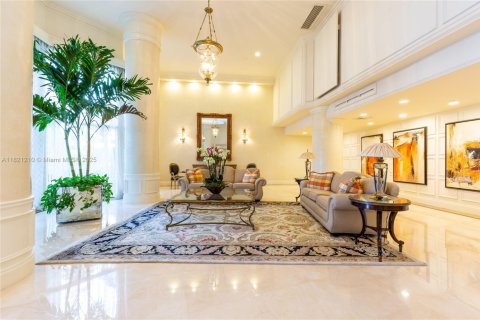 Condominio en venta en Aventura, Florida, 2 dormitorios, 109.72 m2 № 2154778 - foto 30