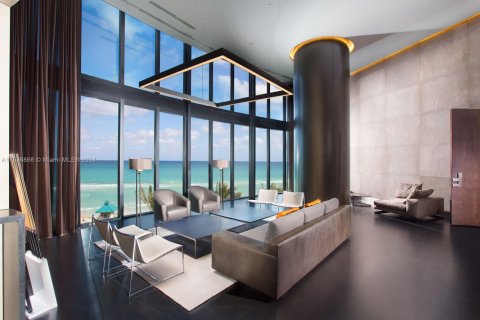 Condo in Sunny Isles Beach, Florida, 3 bedrooms № 2088497 - photo 15