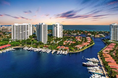 Купить кондоминиум в Авентура, Флорида 3 спальни, 245.26м2, № 1839542 - фото 19