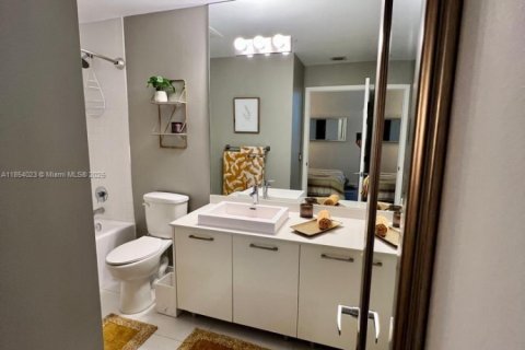 Condominio en alquiler en Miami, Florida, 1 dormitorio, 39.95 m2 № 1871983 - foto 9
