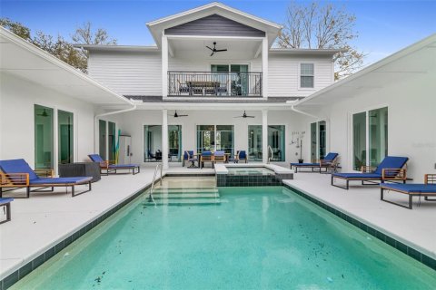 Casa en venta en New Smyrna Beach, Florida, 9 dormitorios, 436.64 m2 № 1518374 - foto 12